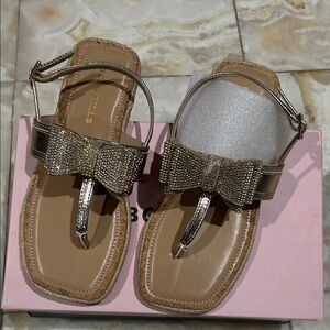 Girls' Gold Bow Thong Sandals